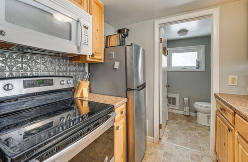 Dresden Cabin | Deck & Fire Pit! Muskingum Fishing Cabin