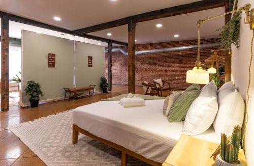 Over-the-Rhine Apartment | Deluxe 3BR Loft Walkable to Everything Downtown