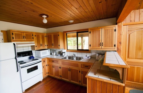 Sliammon Cabin | Desolation Resort