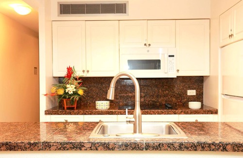 Honokowai Apartment | Direct Oceanfront View at Mahana Studio, King Bed - Kaanapali Next to Boardwalk