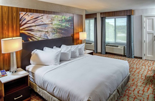 Appleton Hotel | DoubleTree by Hilton Appleton