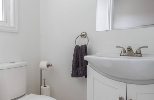 Hamilton House | Downtown Hamilton Home