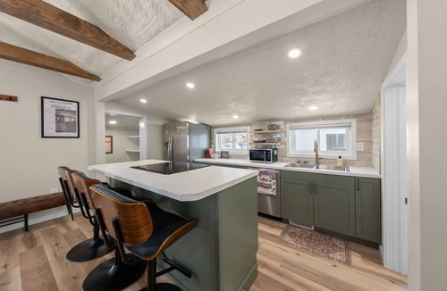 Sioux Falls House | Downtown Sioux Falls Shacks l Quarry Rock Tiny House Retreat