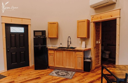 Bancroft Cabin | Enchanting cabin with AC in Bancroft - Perfect for a getaway
