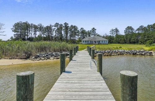 Woolford House | "Endless Summer" Waterfront on the Chesapeake Bay!