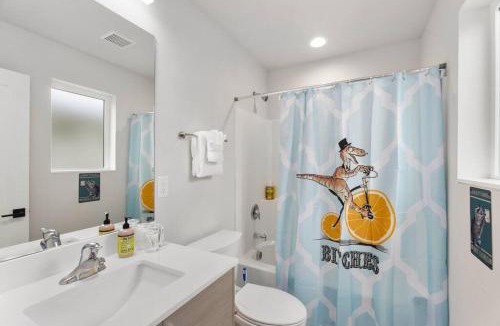 Whittier Heights Apartment | Evan's sweet suite - Micro Studio - 91Walkscore