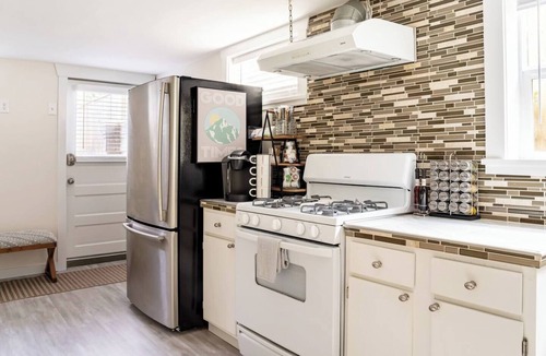 West Queen Anne Apartment | Excellent location - Close to downtown!