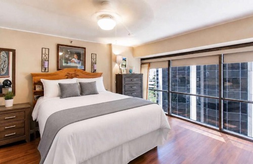 Downtown Honolulu Apartment | Executive Center Hotel Honolulu