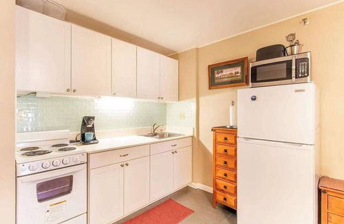 Downtown Honolulu Apartment | Executive Center Hotel Honolulu
