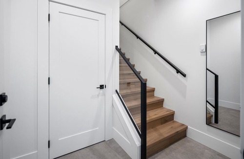 Colwood Apartment | Executive Olympic View Retreat