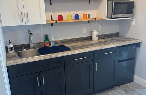 Rodney Apartment | Executive Suite - Marigold Suites - Suite 2