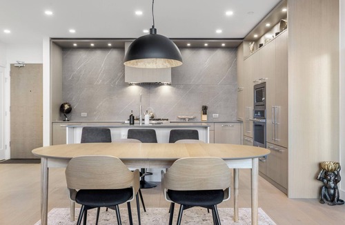 South Pandosy Condo | Experience Elevated Living with High-End Finishes and 5-Star Amenities
