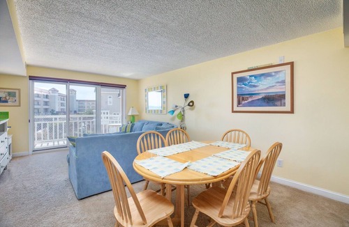 Wildwood Crest Condo | Few steps to beach - Ocean views - Free WIFI - 1B/1B