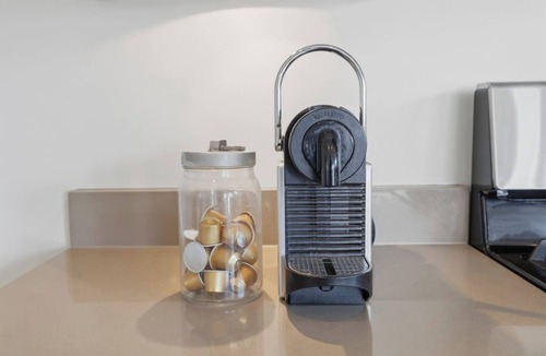 Upper Lonsdale House | FIFA Ready Stay w/Hot Tub | Lonsdale