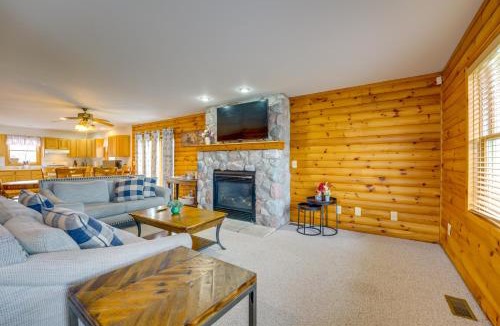 Port Huron House | Fire Pit & Grill! Spacious Port Huron Home By Dtwn