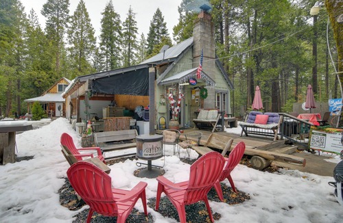 Butte Meadows House | Fire Pit & Trails On-Site: Butte Meadows Retreat!