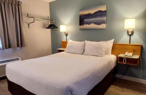 Smithers Hotel | Fireweed Motel