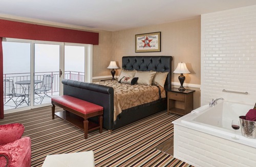 East Hillside Hotel | Fitger's Inn