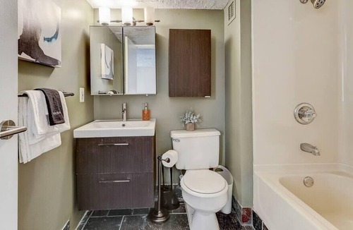 Gayborhood Apartment | Frontdesk | Spacious 1 BR in Washington Square