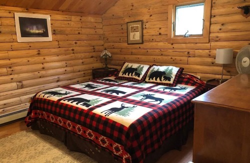 Ely House | Getaway To White Iron Hideaway