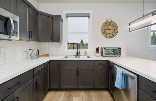 Post Falls Apartment | Golf Course Private Loft Gated Community