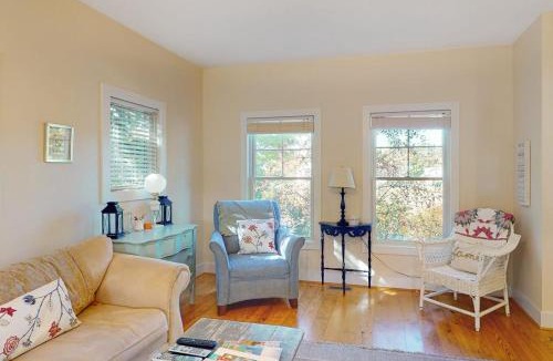 Empire House | Green Glen