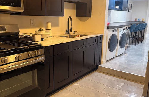 East New York House | Ground level Modern 1 Bedroom Suit in Brooklyn