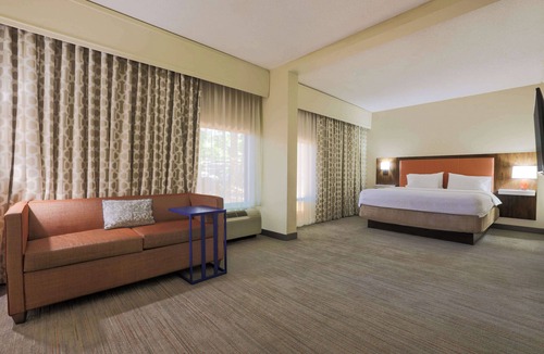 Southwest Raleigh Hotel | Hampton Inn Raleigh Garner