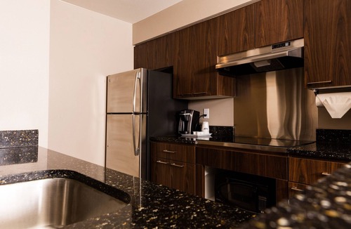 Lower Queen Anne Hotel | Hampton Inn & Suites Seattle-Downtown