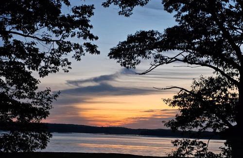 Hantsport Apartment | Hartlin's Haven