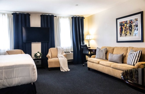 Leitchfield Hotel | Hatfield Inn