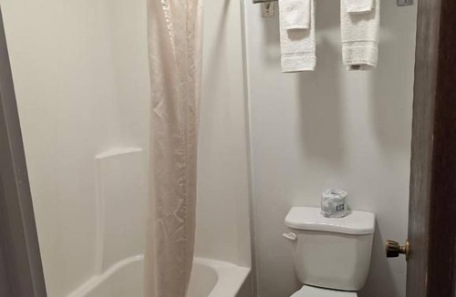 St. Anthony Hotel | Henry's Fork Inn