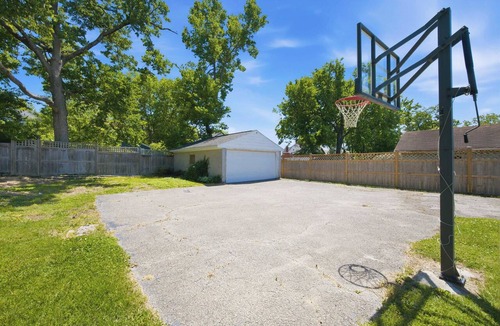 Hyde Park House | Hillside Hyde Park Home 4BDR
