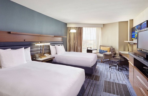Elizabeth Hotel | Hilton Newark Airport