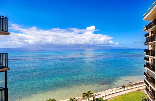 Kahana Apartment | Hololani B602