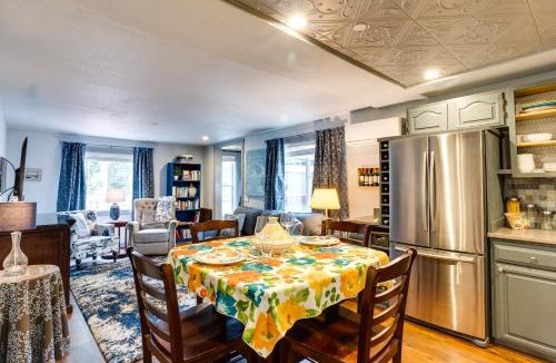 Maple Heights-Lake Desire House | Hot Tub & Fire Pit Access! Peaceful Renton Retreat