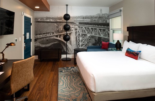 Downtown Spokane Hotel | Hotel Indigo Spokane Downtown by IHG