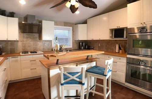 Lighthouse Cove House | Huge Modern Waterfront Private Professional Set Green Foodie Dream Kitchen