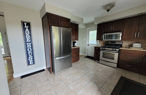 Ashfield-Colborne-Wawanosh House | Huron Blue Lakehouse - Private & secluded lakefront home