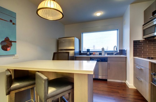 Evanston Hotel | Hyatt House Chicago/Evanston