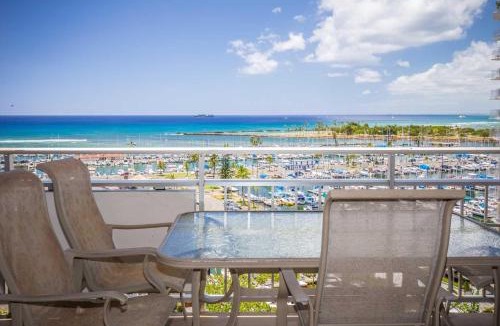 Waikiki House | Ilikai 1110