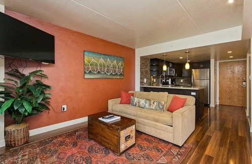 Waikiki House | Ilikai 640