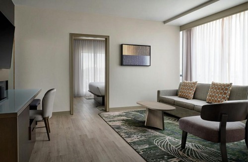 Indianapolis Hotel | Indianapolis Marriott East