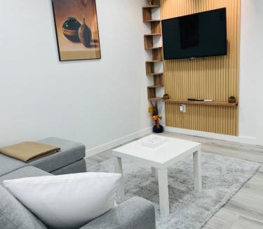 Northwest Edmonton House | Ivey Homes