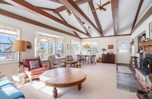Glenn Haven Shores House | Johnson Cottage