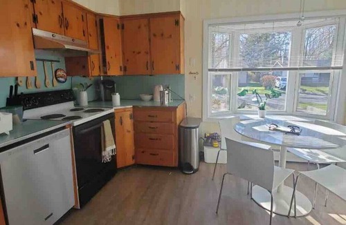 Town of Copake Cottage | Lake Front Cottage with Sun Soaked Terraces