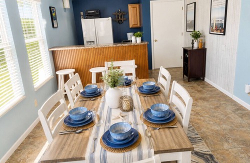 Camdenton House | Lakefront 5BD/3BA/Dock/Firepit/Pet Friendly-17PP