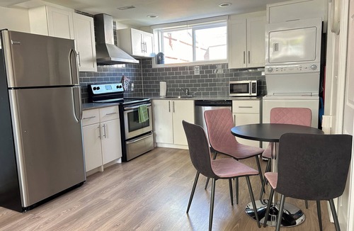 Cedarbrae House | Large Groups, Sleeps 16, AC, King Bed, Fire Pit, large patio.