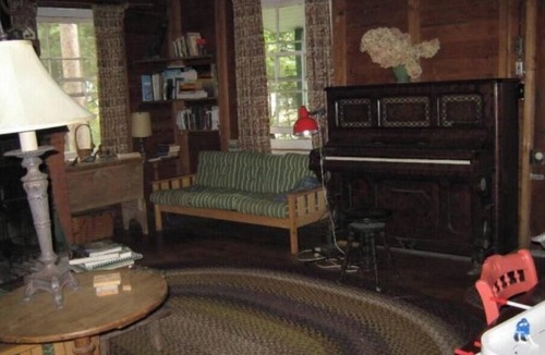 Ottawa Division Cottage | Large, rustic lakefront cottage near Ottawa/arnprior Ontario