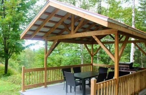 Frontenac Ski Chalet | Les Perseides: direct access to Lac Mégantic